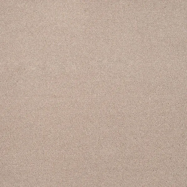 Hampstead Deluxe 50oz Carpet by Cormar