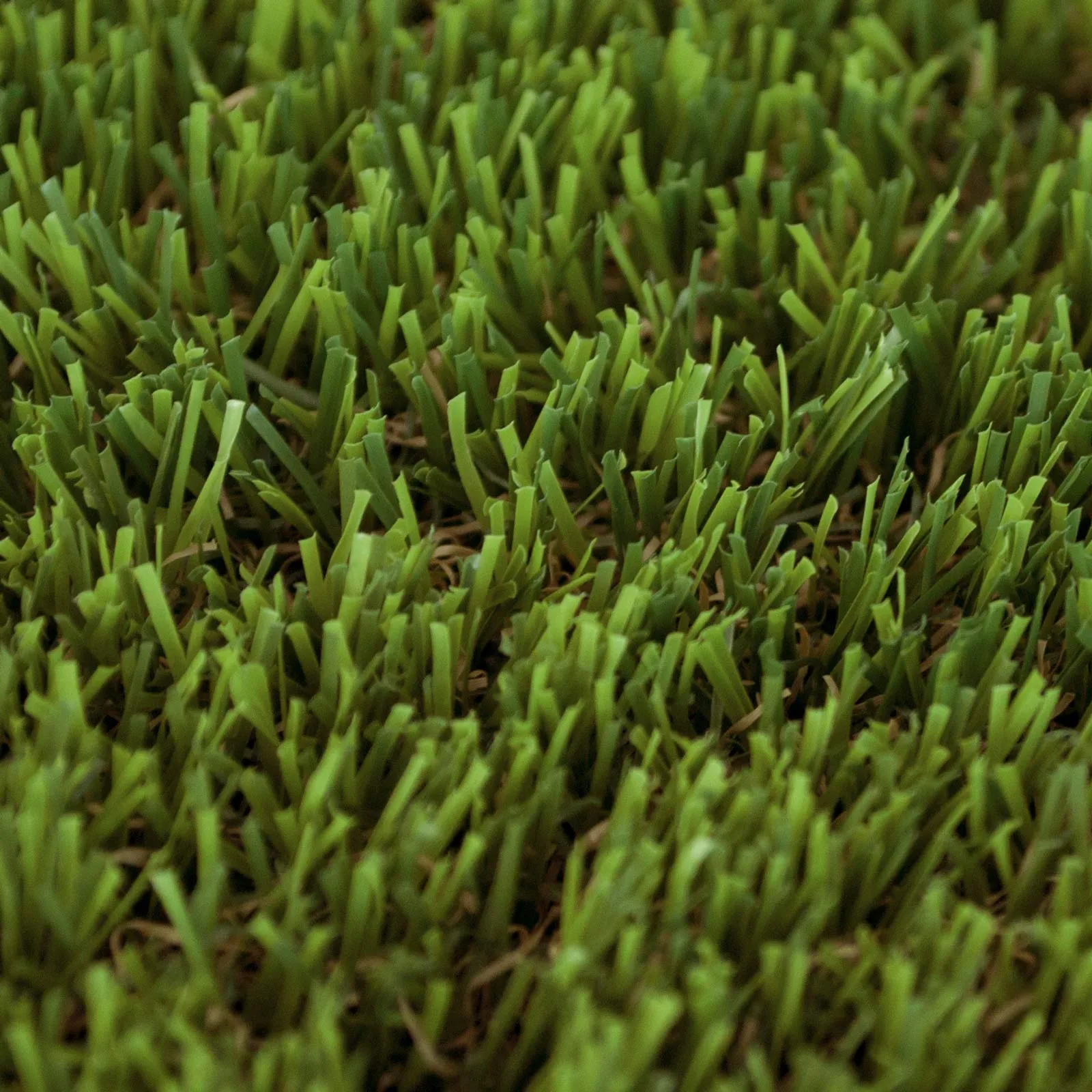 Lucca Striped 30mm Artificial Grass